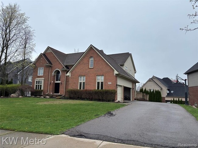 6545 Chelsea Bridge in West Bloomfield Township, MI - Building Photo - Building Photo