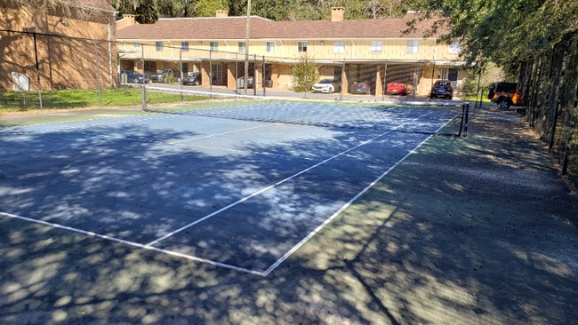 property at 507 NW 39th Rd