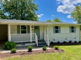 763 San Fernando Dr in Smyrna, GA - Building Photo