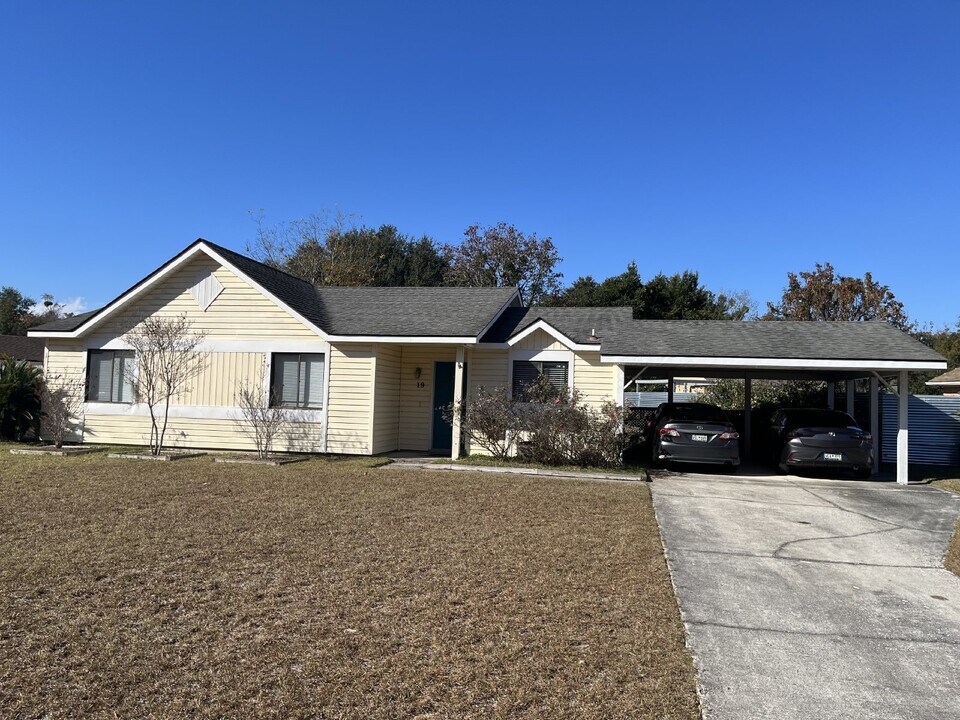 19 Quail Ridge Cir S in Beaufort, SC - Building Photo