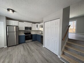 1410 Ashbourne Dr in Lynchburg, VA - Building Photo - Building Photo