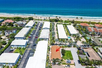 17 Fayette Dr in Boynton Beach, FL - Building Photo - Building Photo