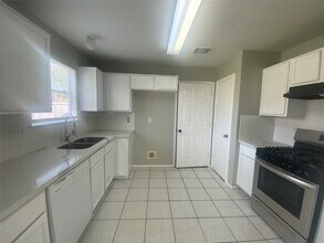 14007 Oleoke Ln in Houston, TX - Building Photo - Building Photo