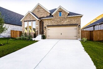 176 Plumbago Loop in Bastrop, TX - Foto de edificio - Building Photo