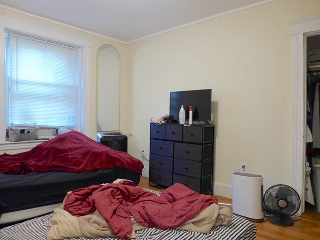 21 Claymoss Rd, Unit 3 in Boston, MA - Building Photo - Building Photo