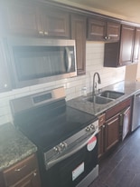 1017 E Wells Ave in Sherman, TX - Building Photo