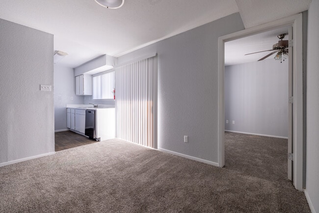 Carriage Woods Apartments