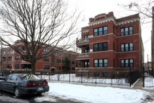 2516-2526 N Kedzie Blvd Apartments