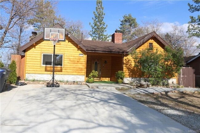 property at 623 Temple Ln