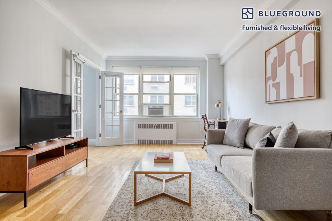 41 Park Ave in New York, NY - Building Photo