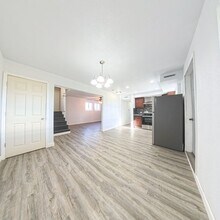 2715 Summer Meadows Dr in Perry, IA - Building Photo - Building Photo