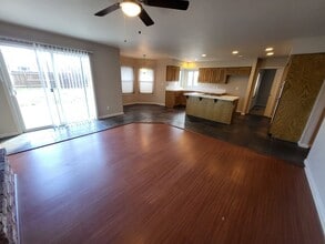 323 Stillwater Dr in Dayton, NV - Building Photo - Building Photo