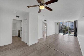 301 Croton Ave, Unit 302 in Lantana, FL - Building Photo - Building Photo