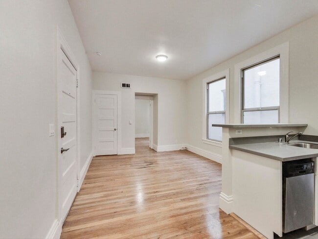 1115 Polk St in San Francisco, CA - Building Photo - Building Photo