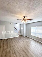 8625 Thomas Ln in Riverdale, GA - Building Photo - Building Photo