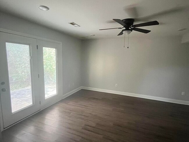 1359 Fosters Alley in Bowling Green, KY - Foto de edificio - Building Photo