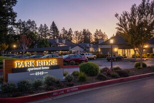 Park Ridge Apartments in Rohnert Park, CA - Building Photo