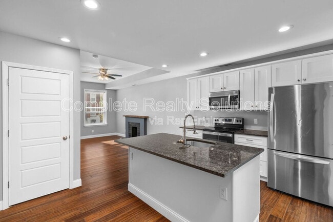 3466 S Spring Ave in St. Louis, MO - Building Photo - Building Photo