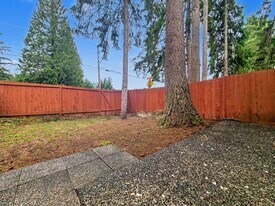 14327-14123 123rd Ave NE in Kirkland, WA - Building Photo