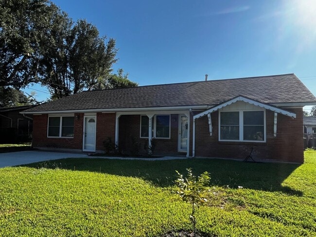 property at 4704 Evergreen Ln