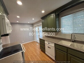 5971 S 610 W in Murray, UT - Building Photo - Building Photo