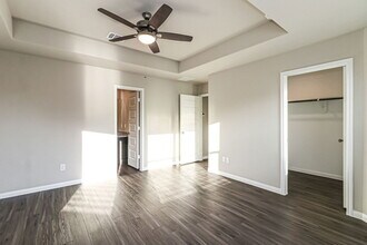 5122 Hector Gustavo Dr in Rosharon, TX - Building Photo - Building Photo