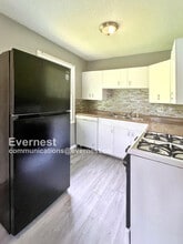 7401 E 49th St in Kansas City, MO - Building Photo - Building Photo