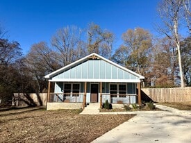 118 Mineral Springs Rd in Louisburg, NC - Building Photo