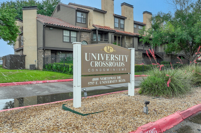 University Crossroads in Dallas, TX - Building Photo - Building Photo