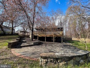 12441 Colewood St in Herndon, VA - Building Photo - Building Photo