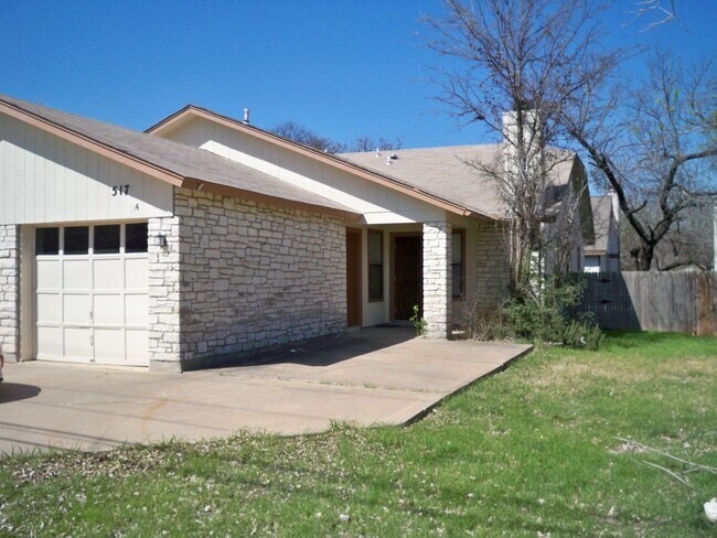 517 Luther Dr-Unit -A in Georgetown, TX - Building Photo - Building Photo