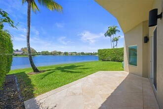 16440 Ruby Lake in Weston, FL - Building Photo - Building Photo