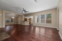 2718 Briarloch Ln in Houston, TX - Building Photo - Building Photo