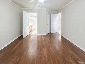 5915 N Bay Point Dr in Pensacola, FL - Building Photo - Building Photo