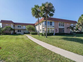 29 Vis Gdns Trl in Vero Beach, FL - Building Photo - Building Photo