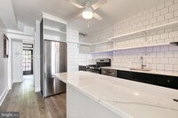 860 W 33rd St photo'