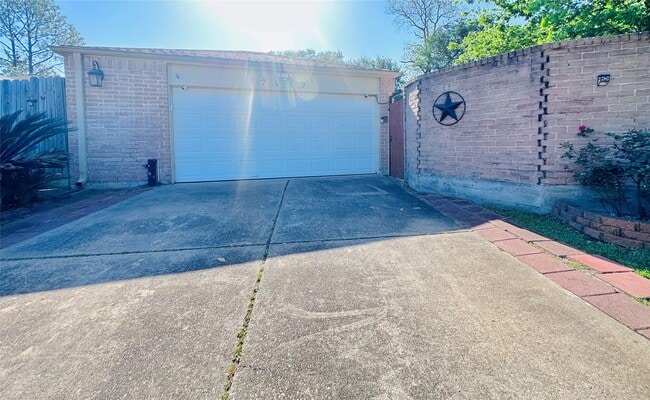 7419 San Morino Dr