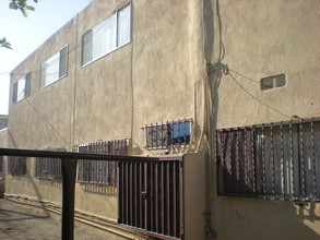 5403 Blackwelder St in Los Angeles, CA - Building Photo - Building Photo