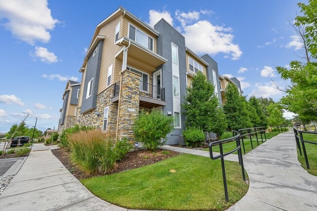 6719 S Tempe Ct in Aurora, CO - Building Photo - Building Photo