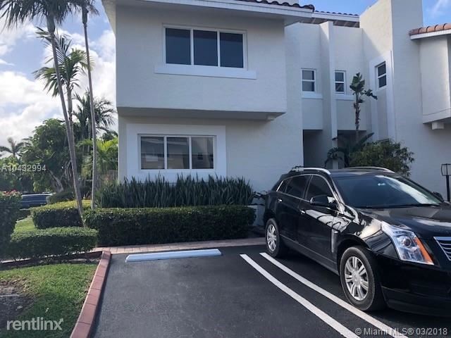 1143 99th St-Unit -# 40 in Bay Harbor Islands, FL - Building Photo