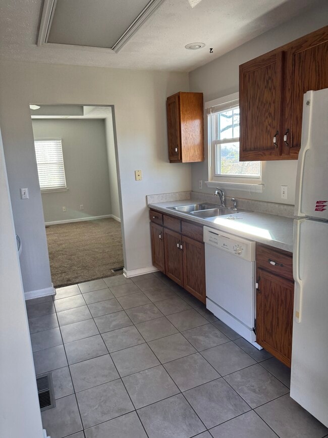 112 E Manning St in Chattanooga, TN - Foto de edificio - Building Photo