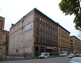 FP3 Lofts & Restaurants @ Fort Point in Boston, MA - Building Photo - Building Photo