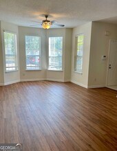 2452 Brianna Dr in Hampton, GA - Building Photo - Building Photo
