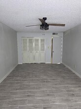 4852 N 81st Dr in Phoenix, AZ - Building Photo - Building Photo