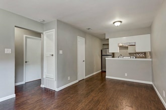 2607 Parker Ln-Unit -A in Austin, TX - Building Photo - Building Photo