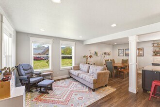 317 Meadow Dr in Leavenworth, WA - Building Photo - Building Photo