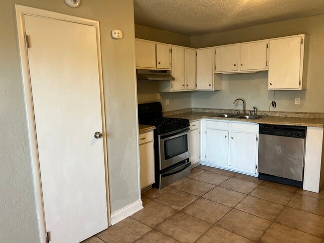 2617 Joy Ann Dr in Marrero, LA - Building Photo - Building Photo