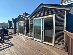 498 Liberty St, Unit 3 in Newburgh, NY - Foto de edificio - Building Photo