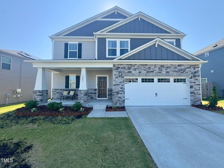 1205 Cotton Arbor Trce, Unit 1-203 in Apex, NC - Building Photo