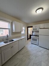 41 Michigan Ave, Unit 1 in Somerville, MA - Building Photo - Building Photo